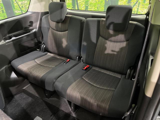 セレナ ハイウェイスター　アドバンスドセーフティパッケージ　４ＷＤ　両側電動ドア　後席モニター　全周囲カメラ　エマージェンシーブレーキ　禁煙車　ドラレコ　スマートキー　ＬＥＤヘッド　ビルトインＥＴＣ　クルコン　純正１７インチアルミ　オートライト　オートエアコン（42枚目）