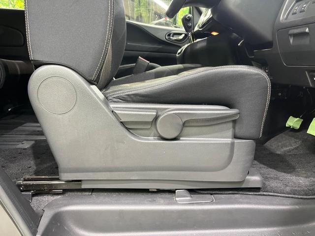 セレナ ハイウェイスター　アドバンスドセーフティパッケージ　４ＷＤ　両側電動ドア　後席モニター　全周囲カメラ　エマージェンシーブレーキ　禁煙車　ドラレコ　スマートキー　ＬＥＤヘッド　ビルトインＥＴＣ　クルコン　純正１７インチアルミ　オートライト　オートエアコン（46枚目）