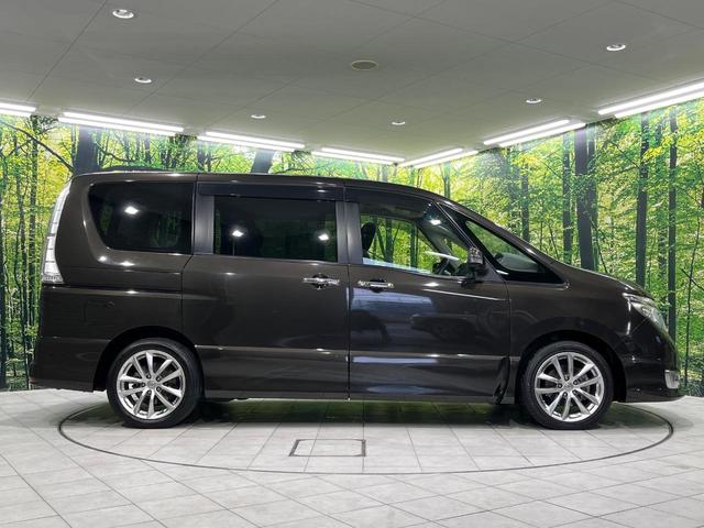 セレナ ハイウェイスター　アドバンスドセーフティパッケージ　４ＷＤ　両側電動ドア　後席モニター　全周囲カメラ　エマージェンシーブレーキ　禁煙車　ドラレコ　スマートキー　ＬＥＤヘッド　ビルトインＥＴＣ　クルコン　純正１７インチアルミ　オートライト　オートエアコン（63枚目）