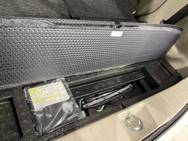 デイズ Ｓ　４ＷＤ　純正ＳＤナビ　バックカメラ　禁煙車　ＥＴＣ　ＣＤ　アイドリングストップ　ＤＶＤ再生　フルセグ　衝突安全ボディ　プライバシーガラス（38枚目）