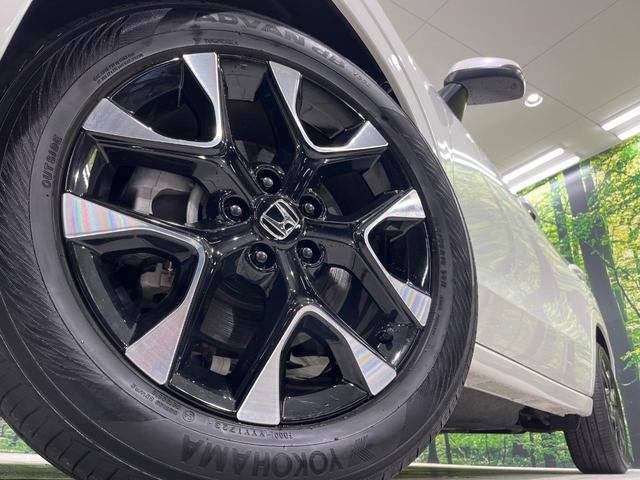 ＺＲ－Ｖ ｅ：ＨＥＶ　Ｚ　４ＷＤ　全周囲カメラ　ＢＯＳＥサウンド　寒冷地仕様　ホンダセンシング　レーダークルーズ　禁煙車　レザーシート　コーナーセンサー　スマートキー　ＬＥＤヘッド　ＥＴＣ２．０　純正１８インチアルミ（13枚目）