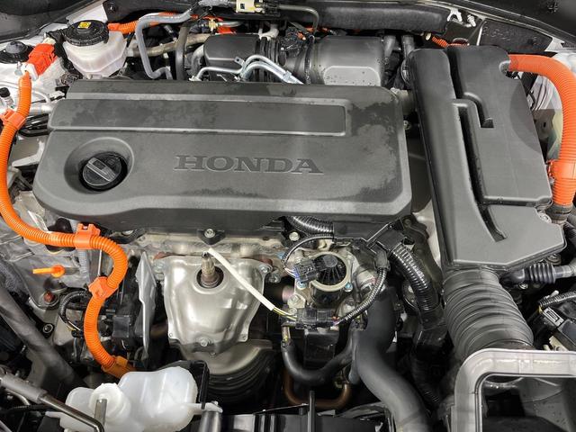 ＺＲ－Ｖ ｅ：ＨＥＶ　Ｚ　４ＷＤ　全周囲カメラ　ＢＯＳＥサウンド　寒冷地仕様　ホンダセンシング　レーダークルーズ　禁煙車　レザーシート　コーナーセンサー　スマートキー　ＬＥＤヘッド　ＥＴＣ２．０　純正１８インチアルミ（19枚目）