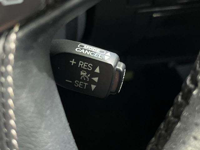 ヴェルファイア ２．５Ｚ　Ａエディション　４ＷＤ　フリップダウン　両側電動ドア　バックカメラ　レーダークルーズ　禁煙車　ドラレコ　コーナーセンサー　スマートキー　ＨＩＤヘッド　ＥＴＣ　純正１８インチアルミ　オートライト　オートエアコン（7枚目）