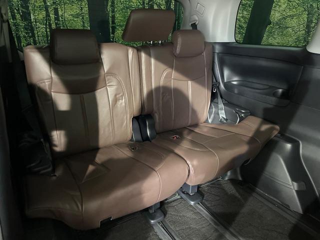 ヴェルファイア ２．５Ｚ　Ａエディション　４ＷＤ　フリップダウン　両側電動ドア　バックカメラ　レーダークルーズ　禁煙車　ドラレコ　コーナーセンサー　スマートキー　ＨＩＤヘッド　ＥＴＣ　純正１８インチアルミ　オートライト　オートエアコン（11枚目）