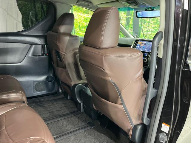 ヴェルファイア ２．５Ｚ　Ａエディション　４ＷＤ　フリップダウン　両側電動ドア　バックカメラ　レーダークルーズ　禁煙車　ドラレコ　コーナーセンサー　スマートキー　ＨＩＤヘッド　ＥＴＣ　純正１８インチアルミ　オートライト　オートエアコン（48枚目）