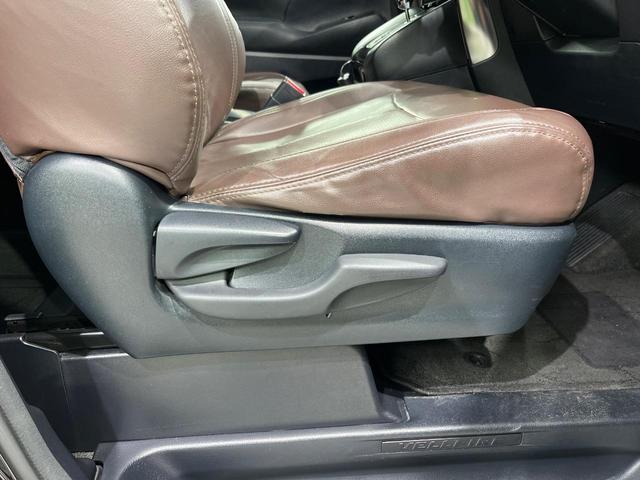 ヴェルファイア ２．５Ｚ　Ａエディション　４ＷＤ　フリップダウン　両側電動ドア　バックカメラ　レーダークルーズ　禁煙車　ドラレコ　コーナーセンサー　スマートキー　ＨＩＤヘッド　ＥＴＣ　純正１８インチアルミ　オートライト　オートエアコン（51枚目）