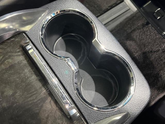 ヴェルファイア ２．５Ｚ　Ａエディション　４ＷＤ　フリップダウン　両側電動ドア　バックカメラ　レーダークルーズ　禁煙車　ドラレコ　コーナーセンサー　スマートキー　ＨＩＤヘッド　ＥＴＣ　純正１８インチアルミ　オートライト　オートエアコン（59枚目）