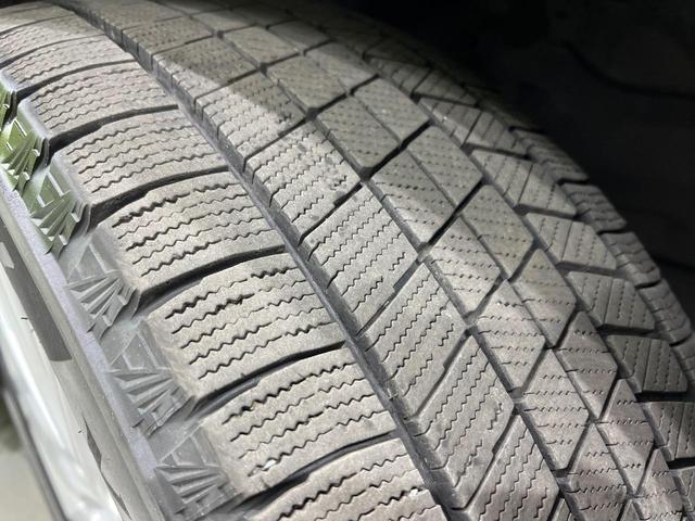 ヴェルファイア ２．５Ｚ　Ａエディション　４ＷＤ　フリップダウン　両側電動ドア　バックカメラ　レーダークルーズ　禁煙車　ドラレコ　コーナーセンサー　スマートキー　ＨＩＤヘッド　ＥＴＣ　純正１８インチアルミ　オートライト　オートエアコン（69枚目）