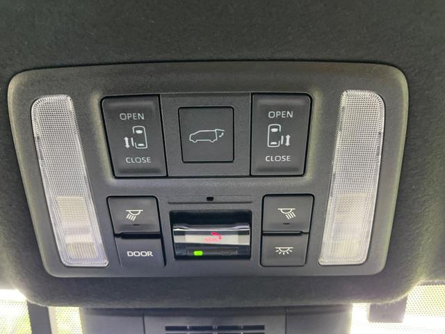 ヴォクシー Ｓ－Ｚ　４ＷＤ　ディスプレイオーディオ　両側電動ドア　後席モニター　バックカメラ　衝突被害軽減システム　レーダークルーズ　禁煙車　電動リアゲート　ドラレコ　コーナーセンサー　スマートキー　ＬＥＤヘッド　ＥＴＣ（4枚目）