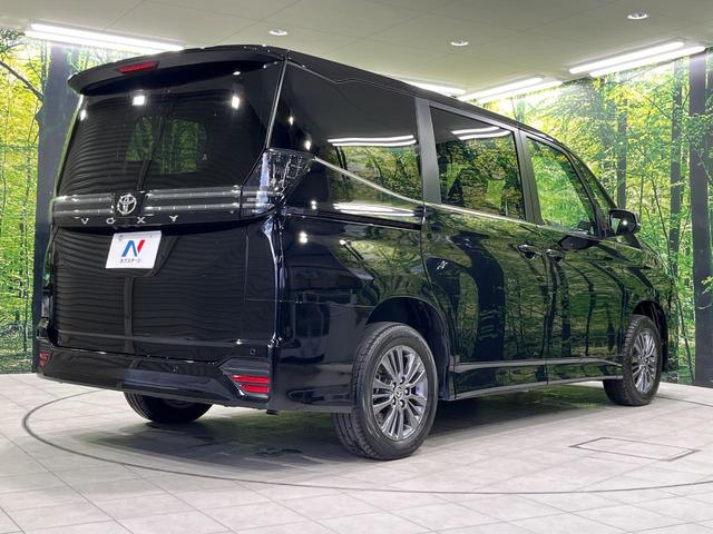 ヴォクシー Ｓ－Ｚ　４ＷＤ　ディスプレイオーディオ　両側電動ドア　後席モニター　バックカメラ　衝突被害軽減システム　レーダークルーズ　禁煙車　電動リアゲート　ドラレコ　コーナーセンサー　スマートキー　ＬＥＤヘッド　ＥＴＣ（19枚目）