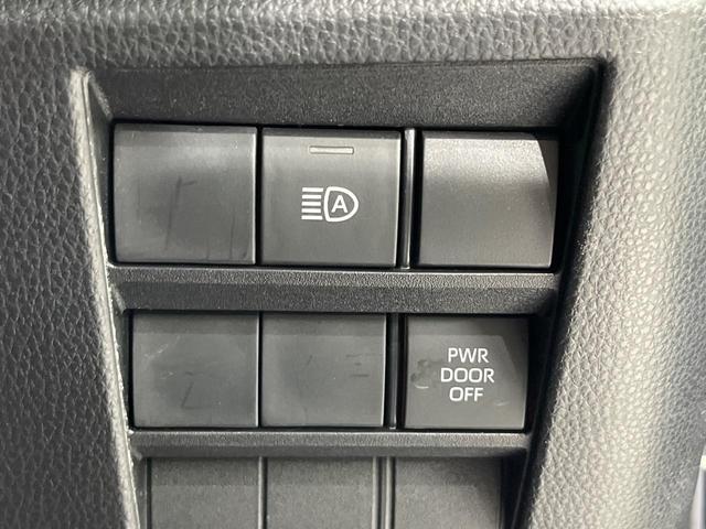 ヴォクシー Ｓ－Ｚ　４ＷＤ　ディスプレイオーディオ　両側電動ドア　後席モニター　バックカメラ　衝突被害軽減システム　レーダークルーズ　禁煙車　電動リアゲート　ドラレコ　コーナーセンサー　スマートキー　ＬＥＤヘッド　ＥＴＣ（38枚目）