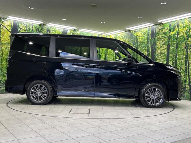 ヴォクシー Ｓ－Ｚ　４ＷＤ　ディスプレイオーディオ　両側電動ドア　後席モニター　バックカメラ　衝突被害軽減システム　レーダークルーズ　禁煙車　電動リアゲート　ドラレコ　コーナーセンサー　スマートキー　ＬＥＤヘッド　ＥＴＣ（65枚目）