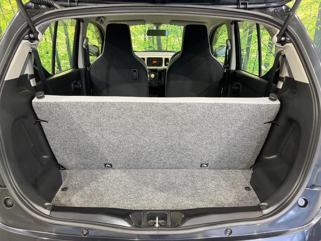 アルト Ｌ　禁煙車　アイドリングストップ　シートヒーター　ＣＤオーディオ　プライバシーガラス　衝突安全ボディ（10枚目）