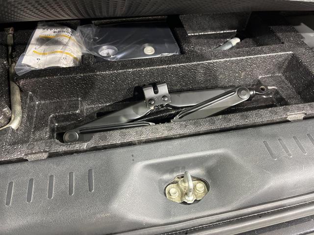 タント カスタムRS 両側電動スライドドア 純正SDナビ 禁煙車 スマートキー ETC オートライト オートエアコン LEDヘッド 電動格納ミラー ドアバイザー プライバシーガラス パワーステアリング パワーウィンドウ(40枚目)