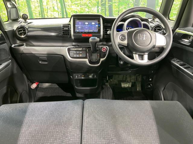 Ｎ－ＢＯＸカスタム Ｇ・Ｌパッケージ　４ＷＤ　両側電動ドア　純正ＳＤナビ　バックカメラ　禁煙車　ドラレコ　スマートキー　ＨＩＤヘッド　オートライト　オートエアコン　Ｂｌｕｅｔｏｏｔｈ　ＣＤ　ＤＶＤ再生　ＬＥＤフォグ（2枚目）