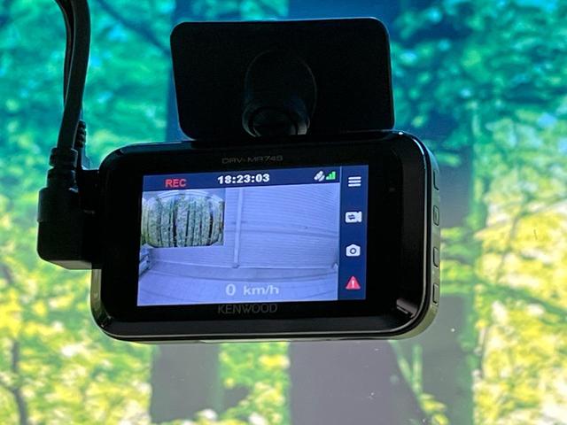 Ｎ－ＢＯＸカスタム Ｇ・Ｌパッケージ　４ＷＤ　両側電動ドア　純正ＳＤナビ　バックカメラ　禁煙車　ドラレコ　スマートキー　ＨＩＤヘッド　オートライト　オートエアコン　Ｂｌｕｅｔｏｏｔｈ　ＣＤ　ＤＶＤ再生　ＬＥＤフォグ（7枚目）