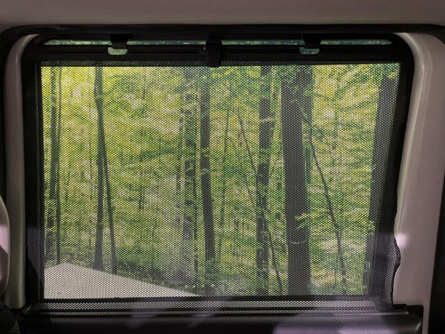 Ｎ－ＢＯＸカスタム Ｇ・Ｌパッケージ　４ＷＤ　両側電動ドア　純正ＳＤナビ　バックカメラ　禁煙車　ドラレコ　スマートキー　ＨＩＤヘッド　オートライト　オートエアコン　Ｂｌｕｅｔｏｏｔｈ　ＣＤ　ＤＶＤ再生　ＬＥＤフォグ（58枚目）