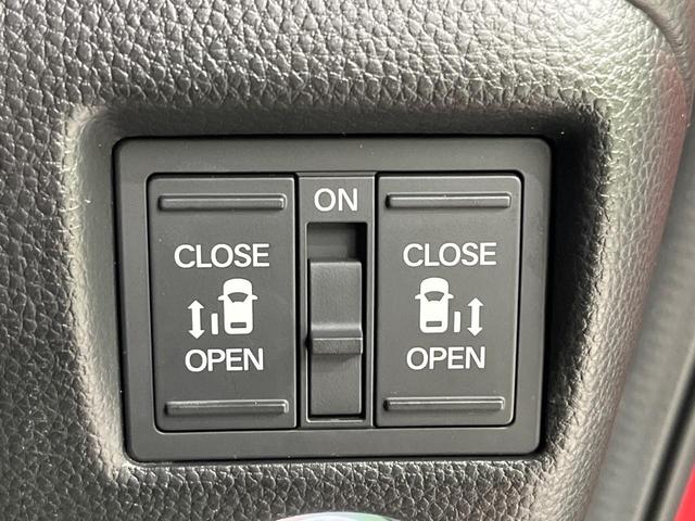 N-BOXカスタム L コーディネートスタイル 両側電動スライドドア 純正ディスプレイオーディオ バックカメラ 禁煙車 衝突軽減装置 レーダークルーズ スマートキー オートライト オートエアコン LEDヘッド LEDフォグ クリアランスソナー(3枚目)