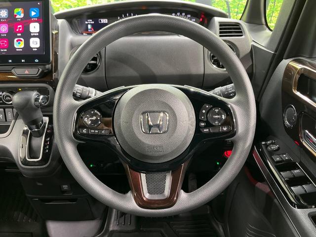 N-BOXカスタム L コーディネートスタイル 両側電動スライドドア 純正ディスプレイオーディオ バックカメラ 禁煙車 衝突軽減装置 レーダークルーズ スマートキー オートライト オートエアコン LEDヘッド LEDフォグ クリアランスソナー(12枚目)