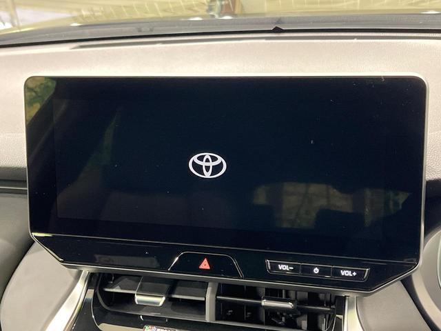 ハリアー Ｇ　４ＷＤ　１２型ディスプレイオーディオ　バックカメラ　セーフティーセンス　レーダークルーズ　禁煙車　レザーシート　シートヒーター　パワーシート　コーナーセンサー　スマートキー　ＬＥＤヘッド　ＥＴＣ（3枚目）