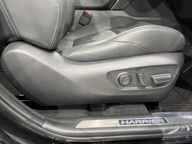 ハリアー Ｇ　４ＷＤ　１２型ディスプレイオーディオ　バックカメラ　セーフティーセンス　レーダークルーズ　禁煙車　レザーシート　シートヒーター　パワーシート　コーナーセンサー　スマートキー　ＬＥＤヘッド　ＥＴＣ（42枚目）