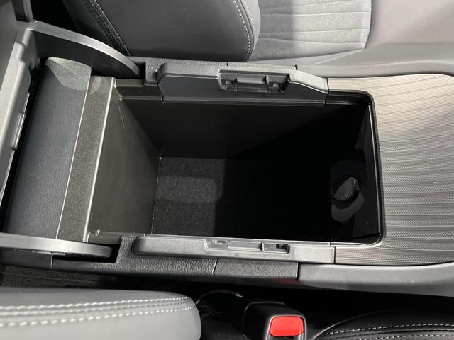 ハリアー Ｇ　４ＷＤ　１２型ディスプレイオーディオ　バックカメラ　セーフティーセンス　レーダークルーズ　禁煙車　レザーシート　シートヒーター　パワーシート　コーナーセンサー　スマートキー　ＬＥＤヘッド　ＥＴＣ（51枚目）