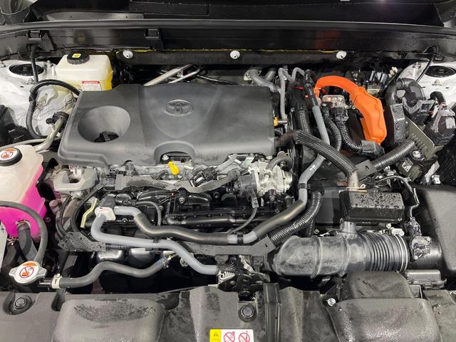 ハリアーハイブリッド Ｇ　１２．３インチ純正ディスプレイオーディオ　バックカメラ　禁煙車　衝突軽減装置　レーダークルーズ　パワーバックドア　パワーシート　オートライト　オートエアコン　スマートキー　クリアランスソナー（19枚目）