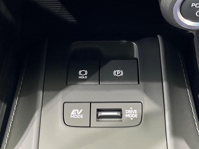 ハリアーハイブリッド Ｇ　１２．３インチ純正ディスプレイオーディオ　バックカメラ　禁煙車　衝突軽減装置　レーダークルーズ　パワーバックドア　パワーシート　オートライト　オートエアコン　スマートキー　クリアランスソナー（31枚目）