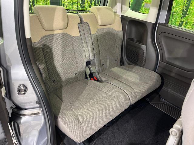 Ｎ－ＢＯＸ Ｌ　電動スライドドア　純正ＳＤナビ　禁煙車　衝突軽減装置　レーダークルーズ　スマートキー　シートヒーター　オートエアコン　オートライト　ＬＥＤヘッド　クリアランスソナー　ドラレコ　プライバシーガラス（10枚目）
