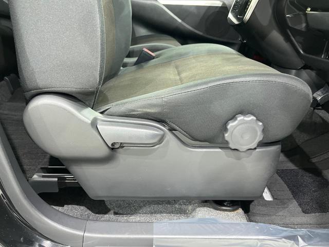 デイズ ハイウェイスター X 4WD 禁煙車 スマートキー HIDヘッド ETC 純正14インチアルミ シートヒーター アイドリングストップ オートライト オートエアコン Bluetooth CD DVD再生 地デジ(35枚目)