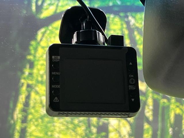 ハイゼットトラック エクストラＳＡＩＩＩｔ　４ＷＤ　ＳＤナビ　衝突軽減　ＭＴ車　禁煙車　ドラレコ　ＬＥＤヘッド　ＥＴＣ　Ｂｌｕｅｔｏｏｔｈ　ＣＤ　ＤＶＤ再生　ＬＥＤフォグ（6枚目）