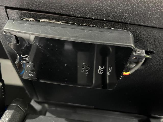 ハイゼットトラック エクストラＳＡＩＩＩｔ　４ＷＤ　ＳＤナビ　衝突軽減　ＭＴ車　禁煙車　ドラレコ　ＬＥＤヘッド　ＥＴＣ　Ｂｌｕｅｔｏｏｔｈ　ＣＤ　ＤＶＤ再生　ＬＥＤフォグ（8枚目）