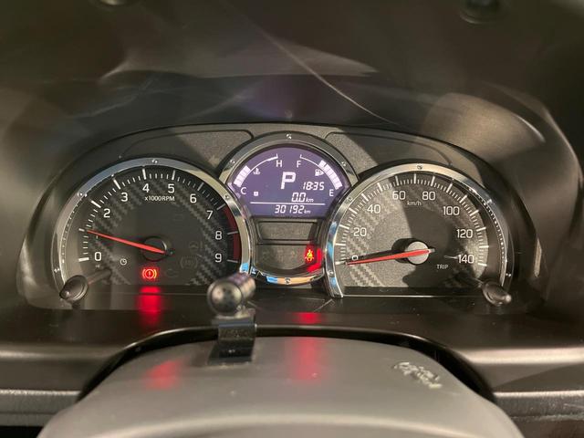 ジムニー ランドベンチャー　ＳＤナビ　禁煙車　シートヒーター　電動格納ミラー　革巻きステアリング　プライバシーガラス　ドアバイザー　電動格納ミラー　パワーステアリング　パワーウィンドウ　フルセグ　盗難防止システム　衝突安全ボディ（28枚目）