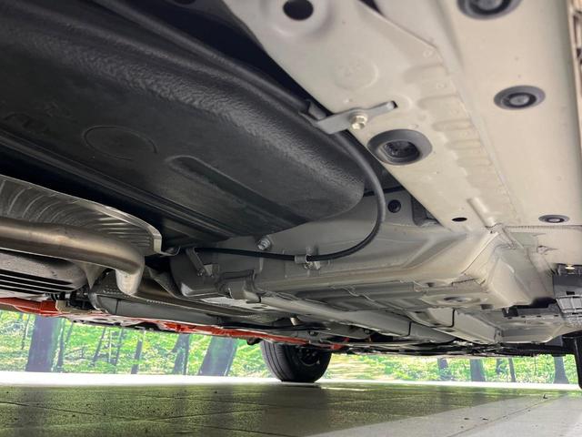 シエンタ ハイブリッドＺ　４ＷＤ　両側電動ドア　１０インチ純正ディスプレイオーディオ　セーフティーセンス　全周囲カメラ　　レーダークルーズ　禁煙車　ドラレコ　コーナーセンサー　スマートキー　ＬＥＤヘッド　ＥＴＣ（24枚目）