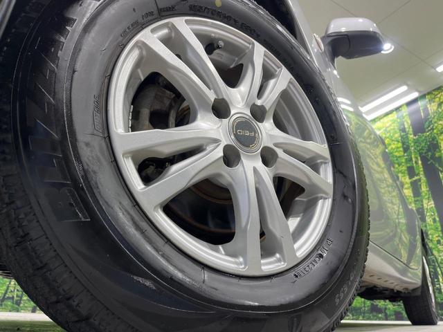 【１４インチアルミホイール】外観にマッチしたアルミホイールを装着しております。各種アルミホイールや、スタッドレスタイヤも取扱いしております。是非ご相談ください♪