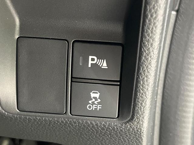 Ｎ－ＶＡＮ ファン・ターボ　４ＷＤ　禁煙車　ホンダセンシング　アダプティブクルーズ　純正エンジンスターター　ＬＥＤヘッド＆フォグ　オートライト　オートエアコン　リアパーキングセンサー　ドアバイザー　プライバシーガラス（7枚目）