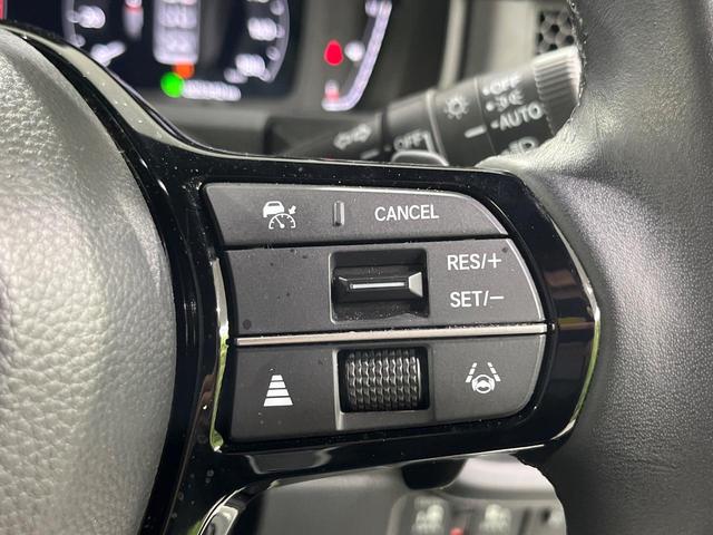 ステップワゴン スパーダ　４ＷＤ　両側電動ドア　バックカメラ　寒冷地仕様　ホンダセンシング　レーダークルーズ　禁煙車　電動リアゲート　ハーフレザーシート　ドラレコ　コーナーセンサー　スマートキー　ＬＥＤヘッド　ＥＴＣ（7枚目）