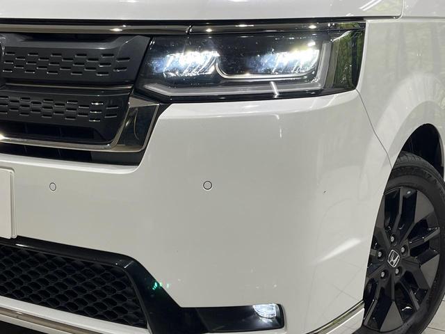 ステップワゴン スパーダ　４ＷＤ　両側電動ドア　バックカメラ　寒冷地仕様　ホンダセンシング　レーダークルーズ　禁煙車　電動リアゲート　ハーフレザーシート　ドラレコ　コーナーセンサー　スマートキー　ＬＥＤヘッド　ＥＴＣ（15枚目）