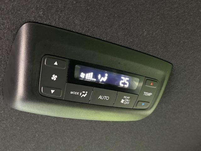 ステップワゴン スパーダ　４ＷＤ　両側電動ドア　バックカメラ　寒冷地仕様　ホンダセンシング　レーダークルーズ　禁煙車　電動リアゲート　ハーフレザーシート　ドラレコ　コーナーセンサー　スマートキー　ＬＥＤヘッド　ＥＴＣ（42枚目）