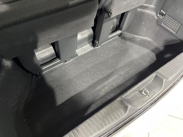 ステップワゴン スパーダ　４ＷＤ　両側電動ドア　バックカメラ　寒冷地仕様　ホンダセンシング　レーダークルーズ　禁煙車　電動リアゲート　ハーフレザーシート　ドラレコ　コーナーセンサー　スマートキー　ＬＥＤヘッド　ＥＴＣ（57枚目）