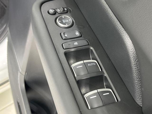 ステップワゴン スパーダ　４ＷＤ　両側電動ドア　バックカメラ　寒冷地仕様　ホンダセンシング　レーダークルーズ　禁煙車　電動リアゲート　ハーフレザーシート　ドラレコ　コーナーセンサー　スマートキー　ＬＥＤヘッド　ＥＴＣ（63枚目）