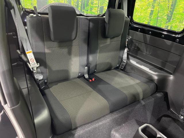 ジムニー ＸＣ　４ＷＤ　ターボ　届出済未使用車　セーフティサポート　レーダークルーズ　コーナーセンサー　スマートキー　ＬＥＤヘッド　純正１６インチアルミ　車線逸脱警報　オートライト　オートエアコン（10枚目）