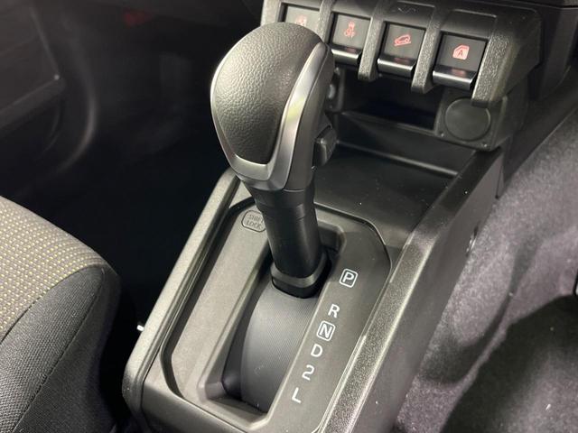 ジムニー ＸＣ　４ＷＤ　ターボ　届出済未使用車　セーフティサポート　レーダークルーズ　コーナーセンサー　スマートキー　ＬＥＤヘッド　純正１６インチアルミ　車線逸脱警報　オートライト　オートエアコン（24枚目）