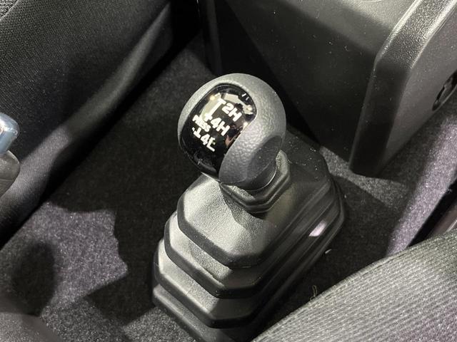 ジムニー ＸＣ　４ＷＤ　ターボ　届出済未使用車　セーフティサポート　レーダークルーズ　コーナーセンサー　スマートキー　ＬＥＤヘッド　純正１６インチアルミ　車線逸脱警報　オートライト　オートエアコン（31枚目）