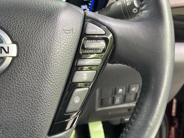 エルグランド ２５０ハイウェイスターＳ　両側電動スライドドア　純正ＳＤナビ　全周囲カメラ　禁煙車　衝突軽減装置　レーダークルーズ　スマートキー　オートライト　オートエアコン　ＬＥＤヘッド　ＥＴＣ　電動格納ミラー　プライバシーガラス（7枚目）