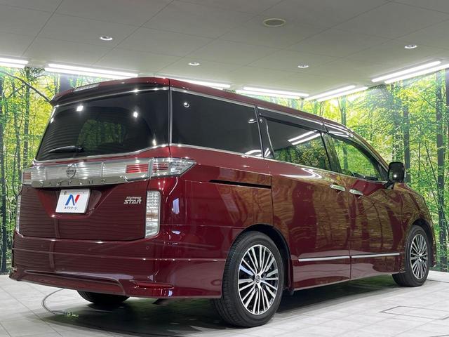 エルグランド ２５０ハイウェイスターＳ　両側電動スライドドア　純正ＳＤナビ　全周囲カメラ　禁煙車　衝突軽減装置　レーダークルーズ　スマートキー　オートライト　オートエアコン　ＬＥＤヘッド　ＥＴＣ　電動格納ミラー　プライバシーガラス（19枚目）