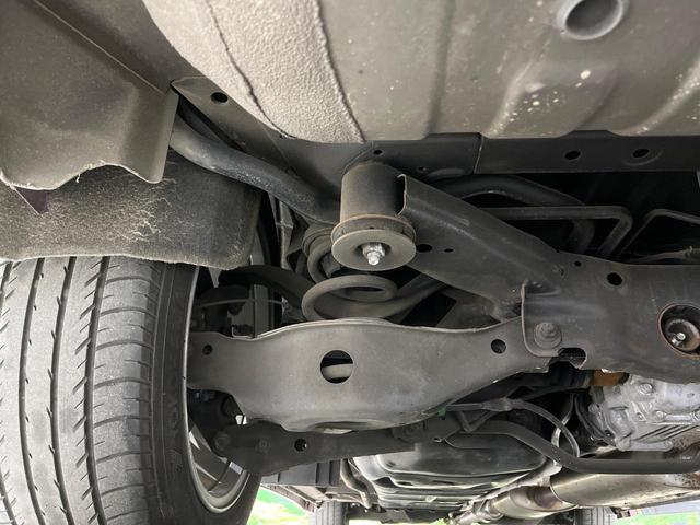 エルグランド ２５０ハイウェイスターＳ　両側電動スライドドア　純正ＳＤナビ　全周囲カメラ　禁煙車　衝突軽減装置　レーダークルーズ　スマートキー　オートライト　オートエアコン　ＬＥＤヘッド　ＥＴＣ　電動格納ミラー　プライバシーガラス（24枚目）