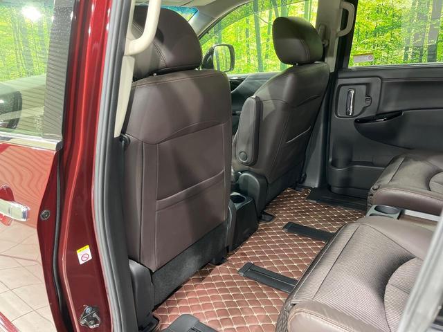 エルグランド ２５０ハイウェイスターＳ　両側電動スライドドア　純正ＳＤナビ　全周囲カメラ　禁煙車　衝突軽減装置　レーダークルーズ　スマートキー　オートライト　オートエアコン　ＬＥＤヘッド　ＥＴＣ　電動格納ミラー　プライバシーガラス（42枚目）