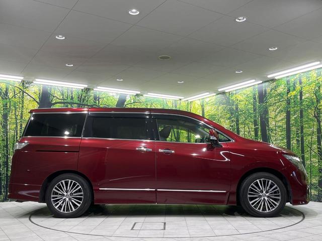 エルグランド ２５０ハイウェイスターＳ　両側電動スライドドア　純正ＳＤナビ　全周囲カメラ　禁煙車　衝突軽減装置　レーダークルーズ　スマートキー　オートライト　オートエアコン　ＬＥＤヘッド　ＥＴＣ　電動格納ミラー　プライバシーガラス（62枚目）