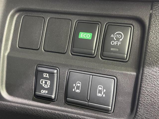 セレナ ハイウェイスター　両側電動スライドドア　後席モニター　純正ＳＤナビ　全周囲カメラ　禁煙車　衝突軽減装置　レーダークルーズ　スマートキー　オートライト　オートエアコン　ＥＴＣ　クリアランスソナー　電動格納ミラー（3枚目）